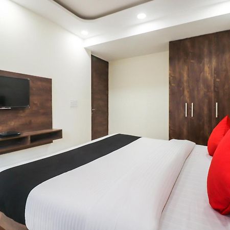 Collection O Green Leaf Residency Gurgaon Exterior photo