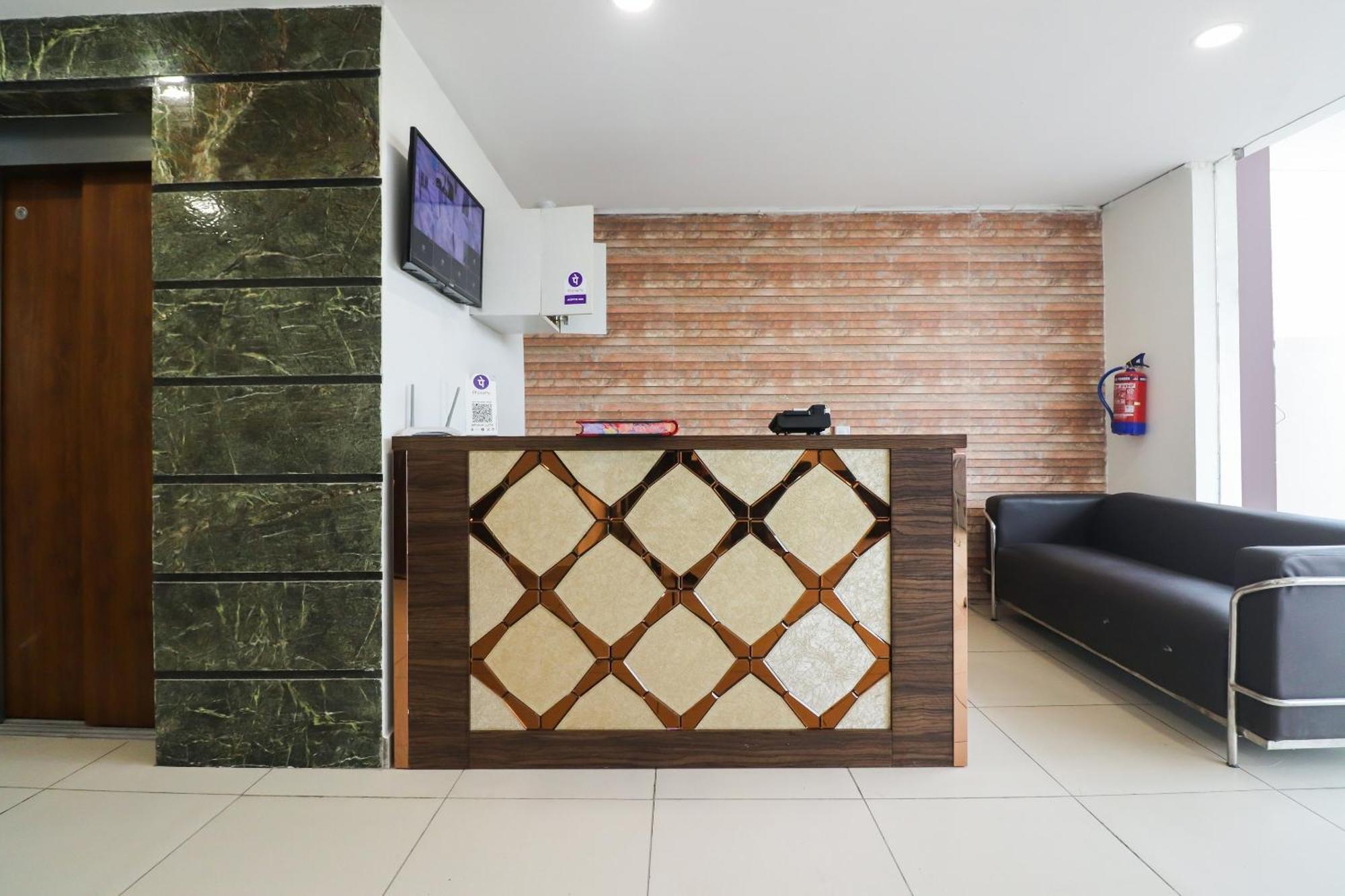 Collection O Green Leaf Residency Gurgaon Exterior photo